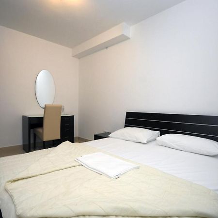 Apartments Anita Budva Luaran gambar
