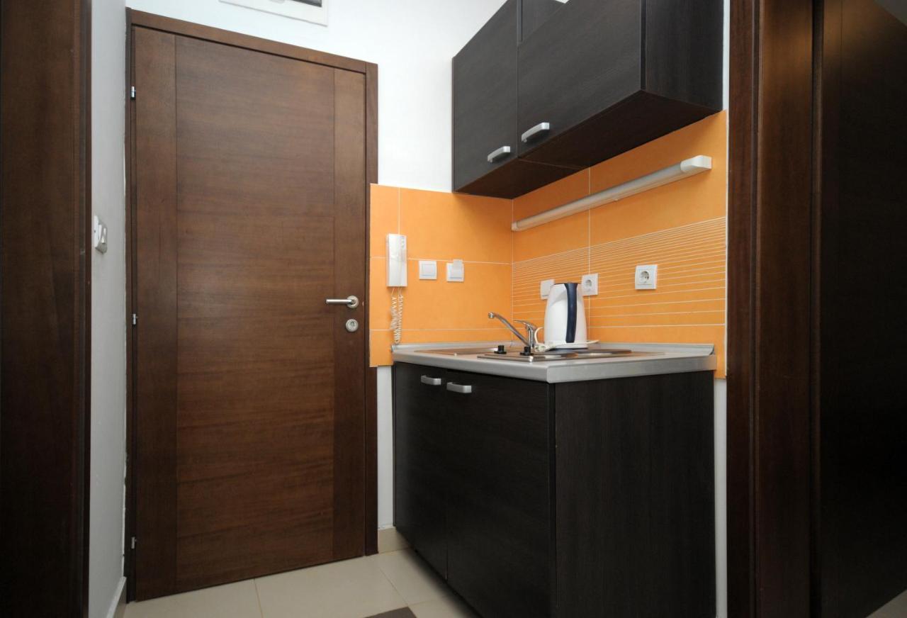 Apartments Anita Budva Bilik gambar