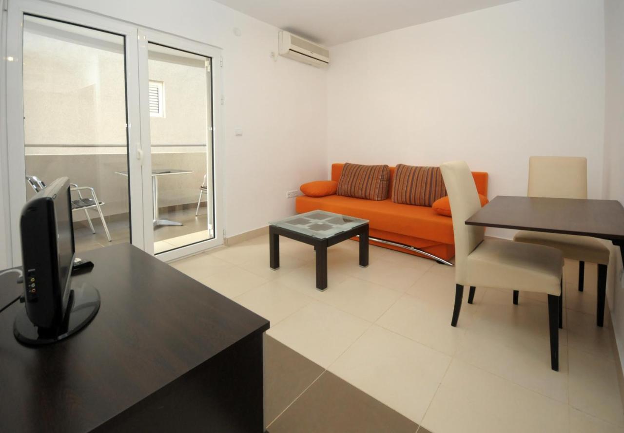 Apartments Anita Budva Luaran gambar
