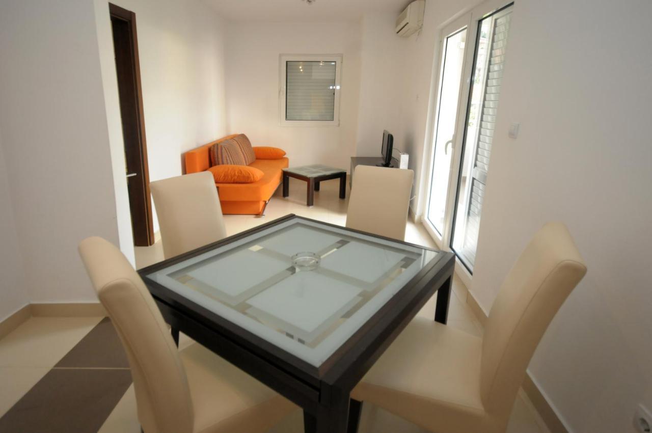 Apartments Anita Budva Luaran gambar
