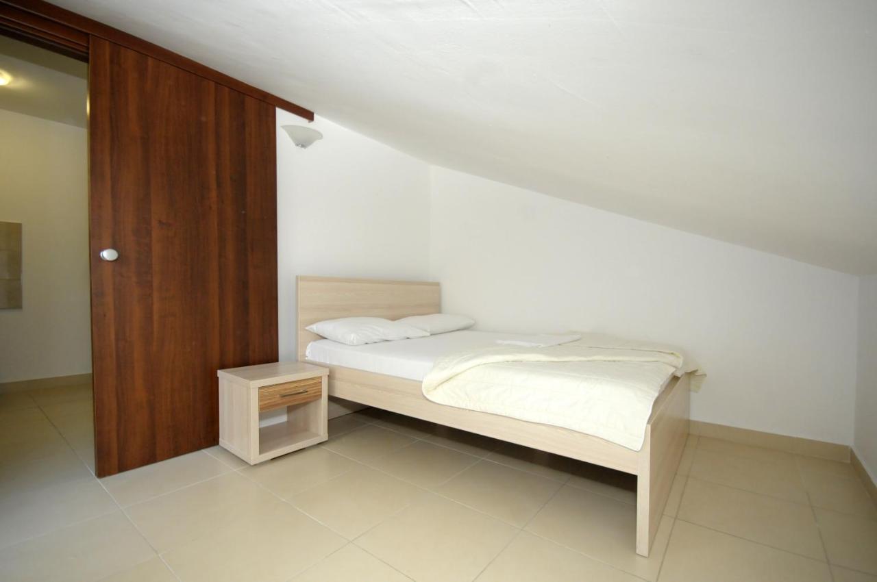 Apartments Anita Budva Luaran gambar