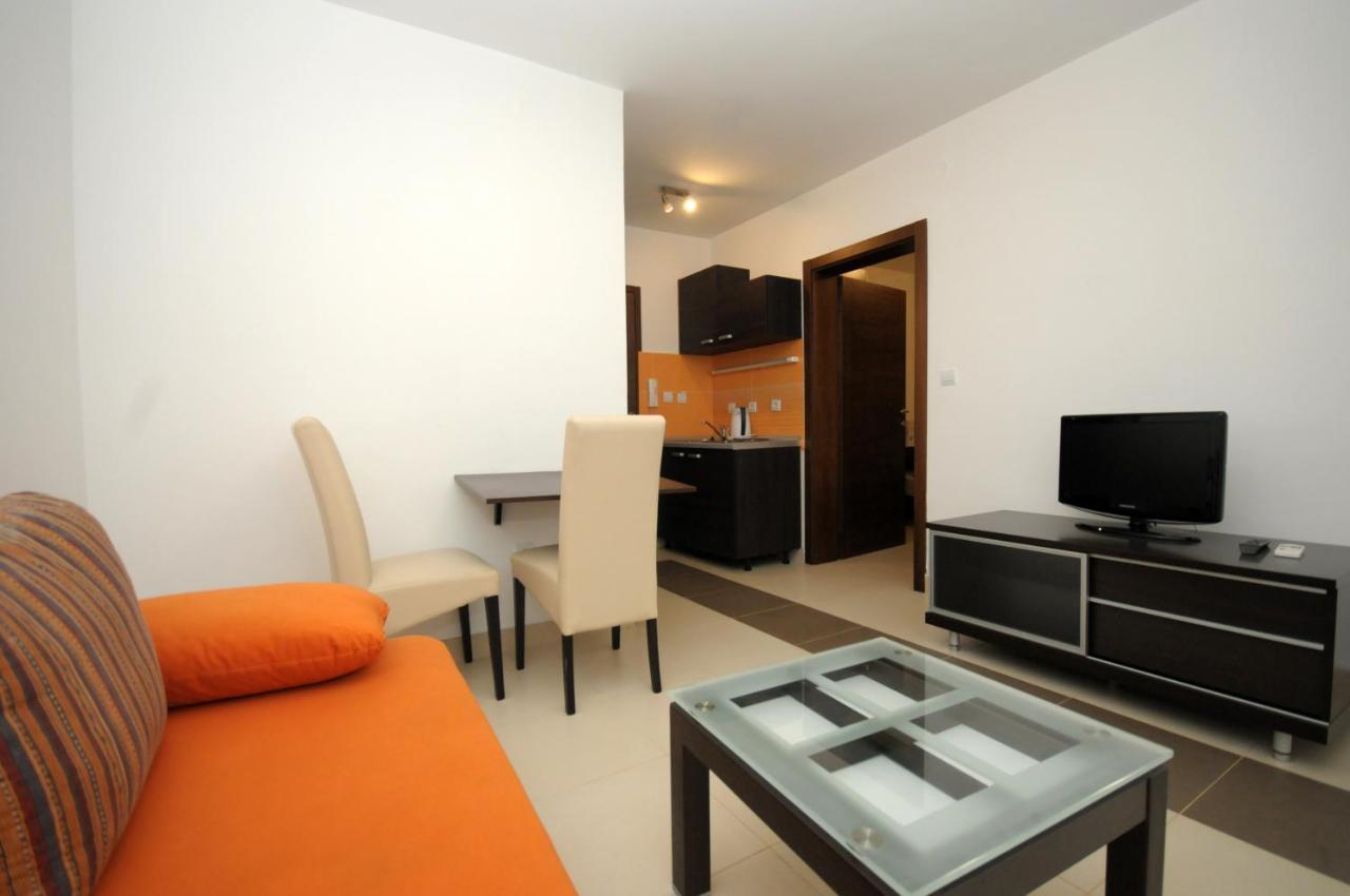 Apartments Anita Budva Bilik gambar