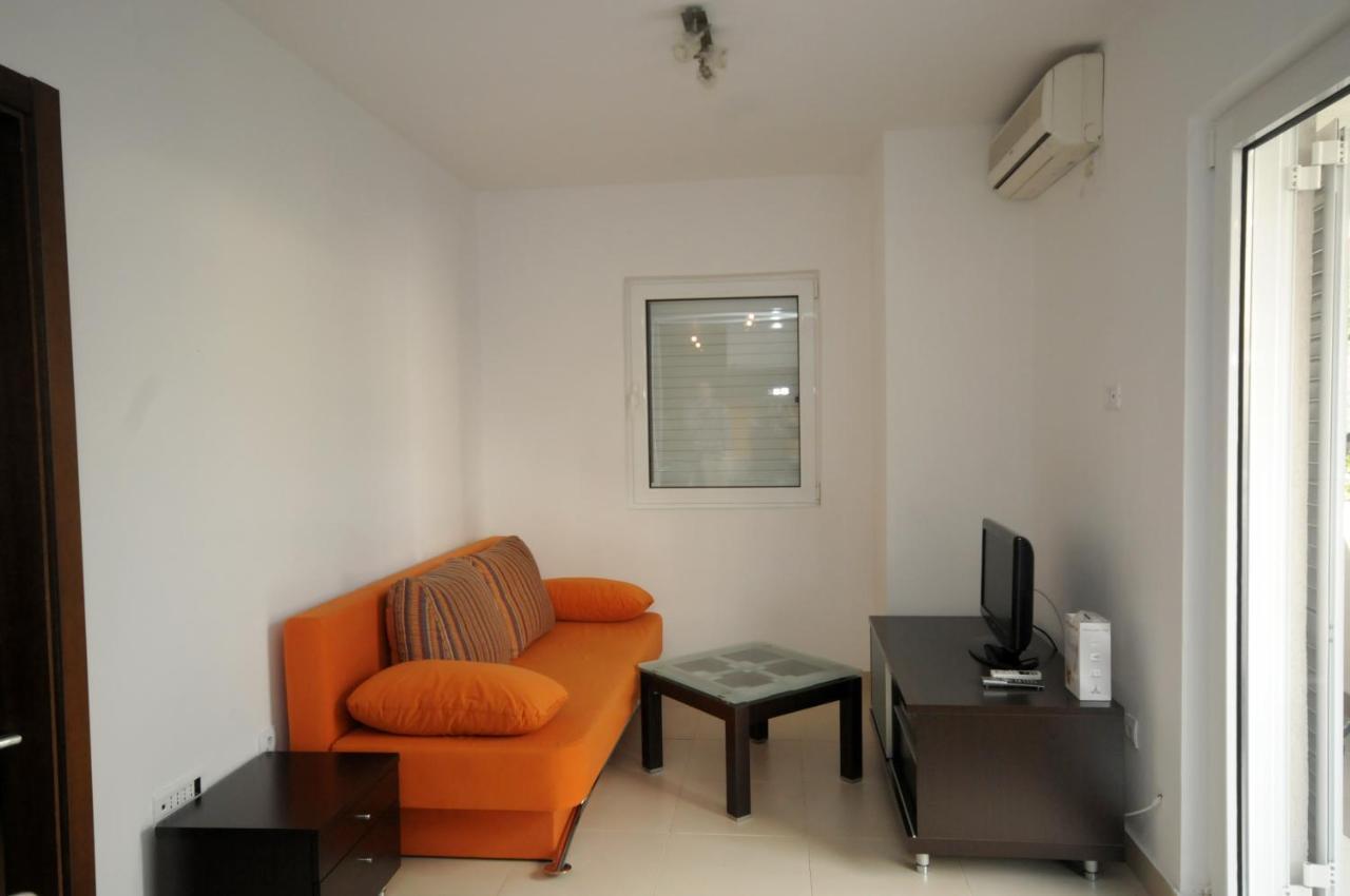 Apartments Anita Budva Bilik gambar