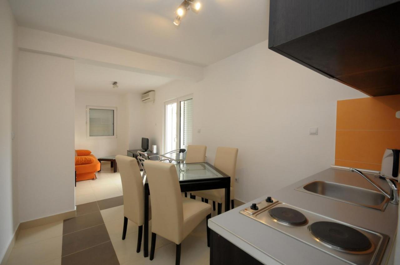 Apartments Anita Budva Luaran gambar